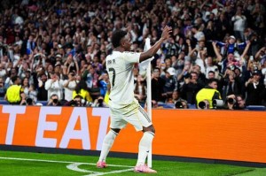 九游娱乐-2-1！巴尔韦德独造2球，熊皇破门制胜，皇马双杀晋级，或再战曼城