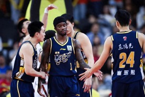 九游娱乐登录入口-广东主场迎战新疆！对方有两名大外援，杜锋能否率队一雪前耻？